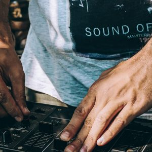 Conscious (Song-Download)